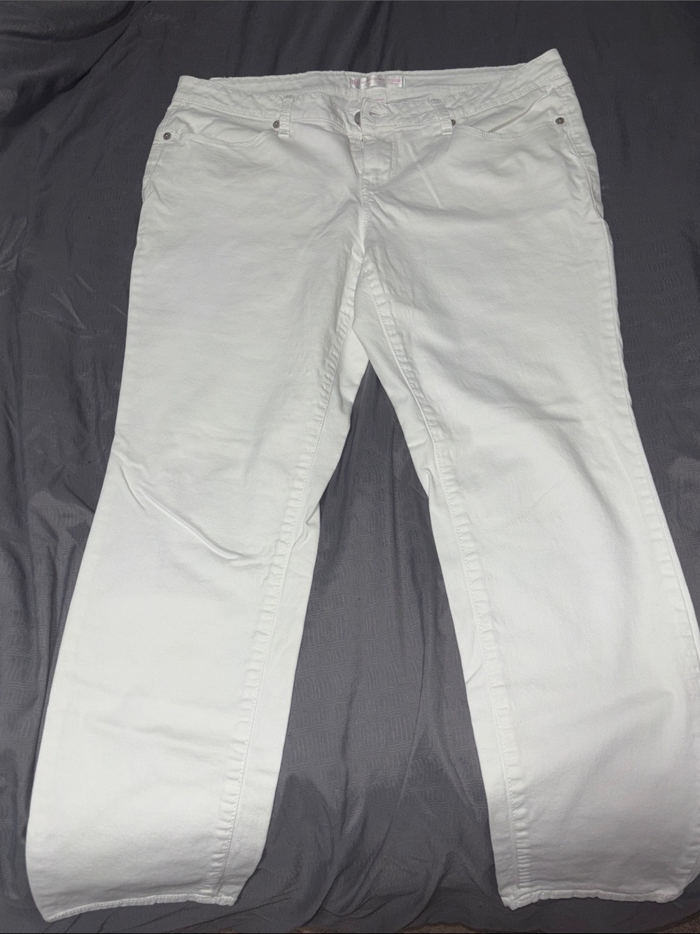 No Boundaries White Straight Leg Women's Jeans